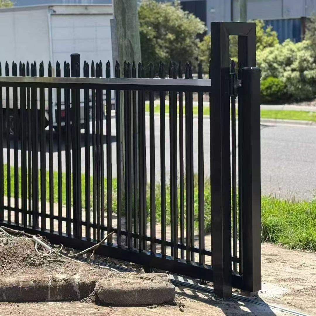 Sliding Gate